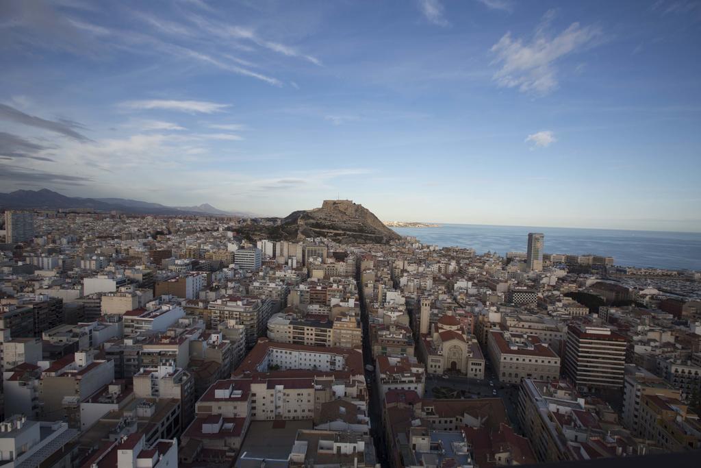 Alicante Skylights Apartments 객실 사진